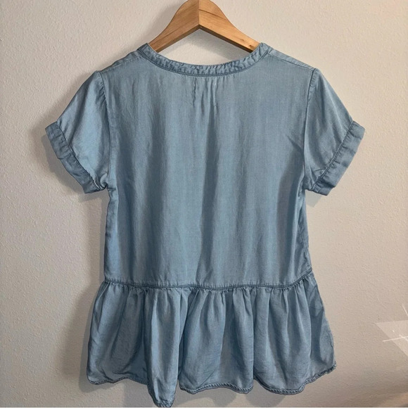 BUTTERY SOFT Harper Heritage light denim top Size XS 100% tencel - Picture 2 of 5